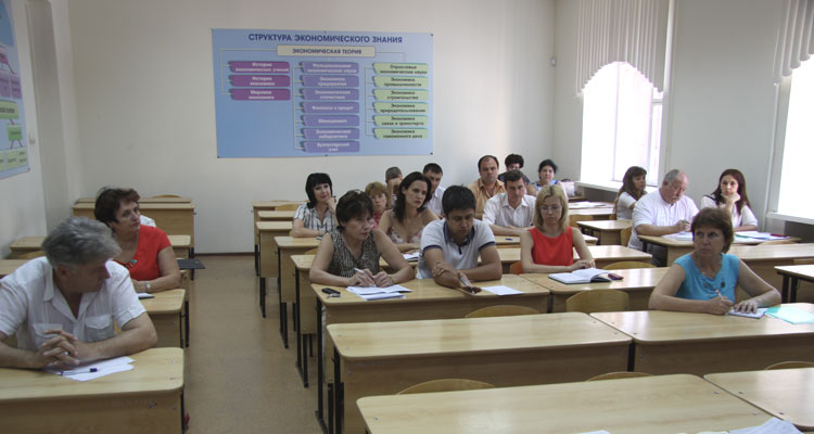Академия в Днепропетровске стала университетом