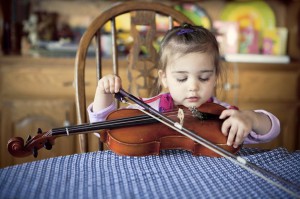 Стоит ли отдавать ребенка в музыкальную школу?